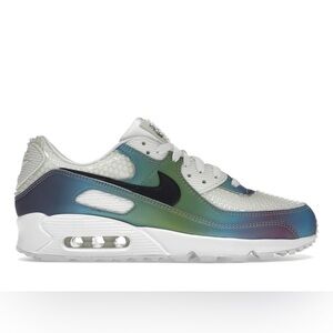 Nike Women's Sneakers - White and Blue